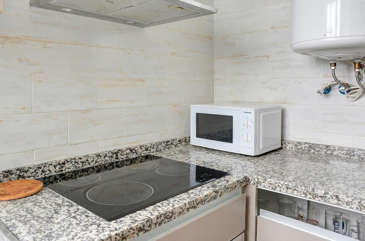 Apartamento Amplio Seville Luaran gambar